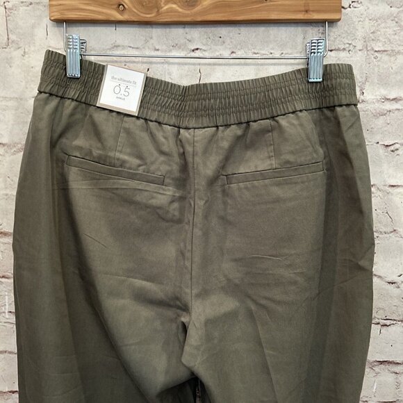Chico's Size 0.5 Green Tencel Twill Cuffed Ankle Pant Pull On Elastic Waist NEW - Picture 3 of 5